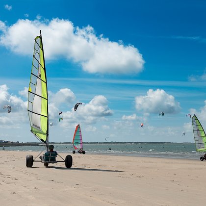 Blokarting or beach sailing at the Brouwersdam