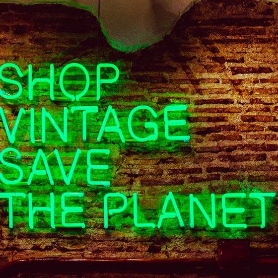 Neon sign Shop vintage save the planet