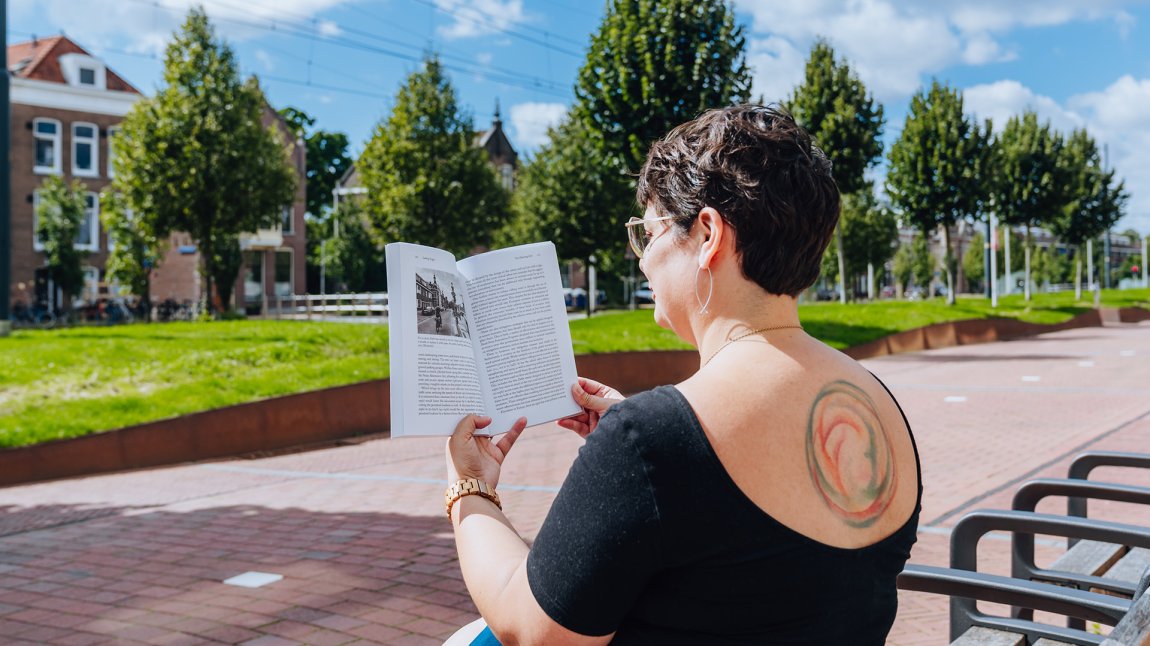 Melissa Bruntlett reading her book