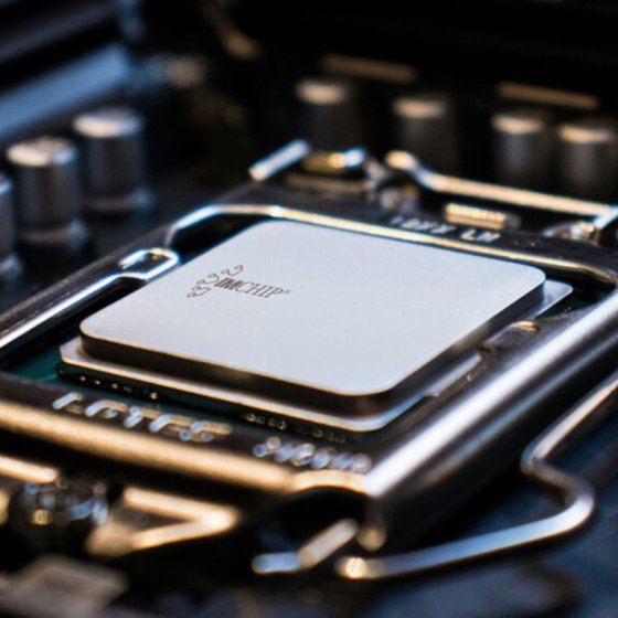 Close-up of a computer chip representing IMChip&rsquo;s energy-efficient AI chip technology